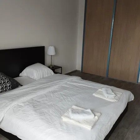 Apartment Grand - Entree Autonome - Internet Brest
