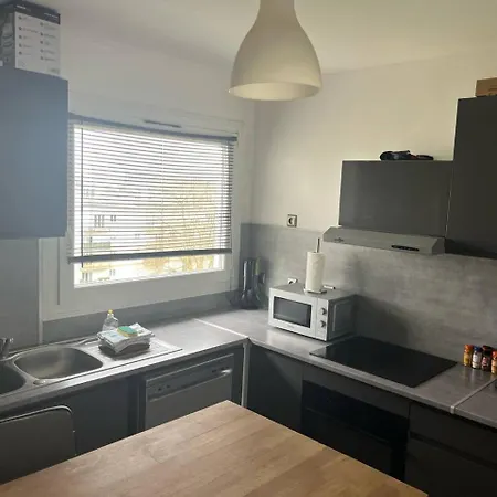 Grand - Entree Autonome - Internet Apartment Brest