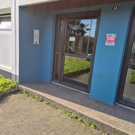 Grand - Entree Autonome - Internet Apartment Brest